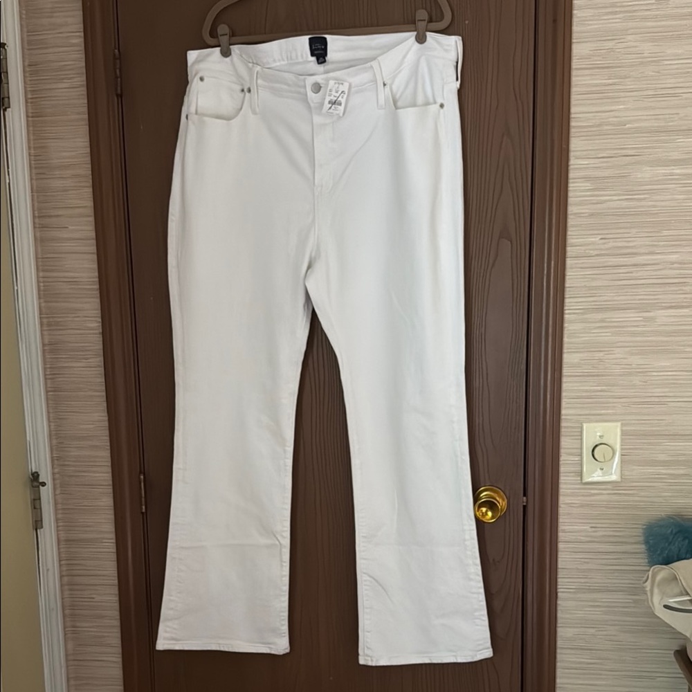 J Crew Chic White Flared Pants NWT